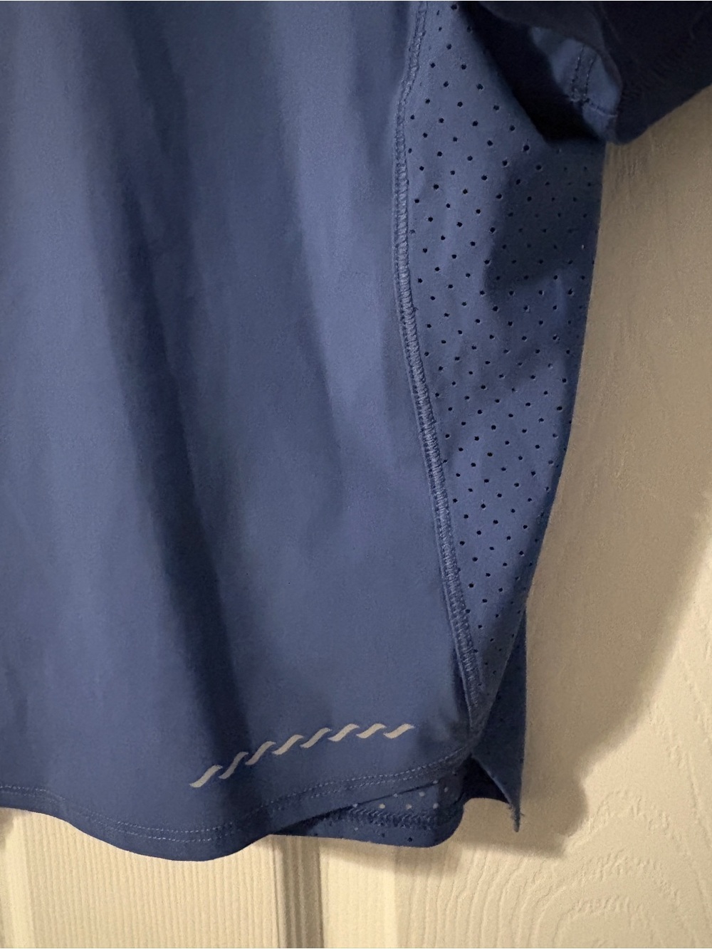 Fabletics Navy-Blue Short Sleeve Performance Tee - Picture 2 of 4